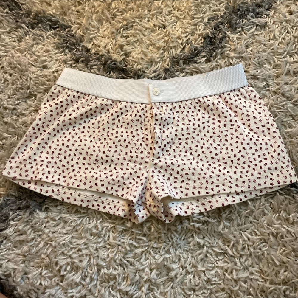 Brandy Melville Cream Boxer Shorts with Purple Floral Design